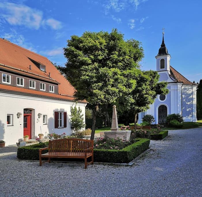 Ferienwohnung Gutshof In Seenaehe Дісен-ам-Аммерзе Екстер'єр фото